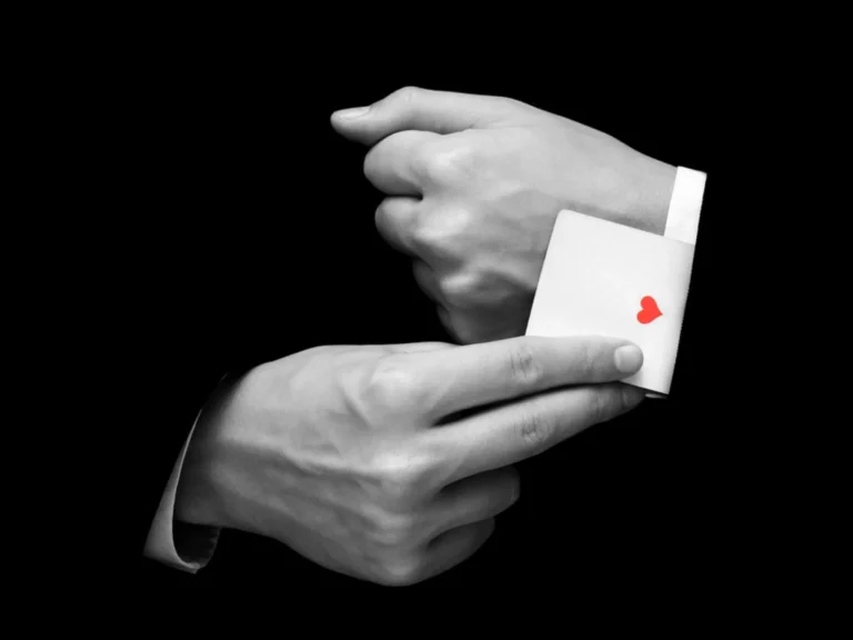 The Magic of Virtual Shows: Engaging Audiences with Online Magician Performances The Magic of Virtual Shows: Engaging Audiences with Online Magician Performances